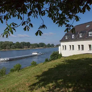 Hotel Schnellenburg, Düsseldorf