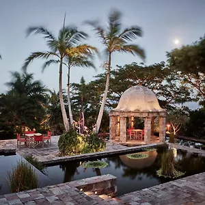 golden-rock-inn-charlestown.comcaribbean.com/