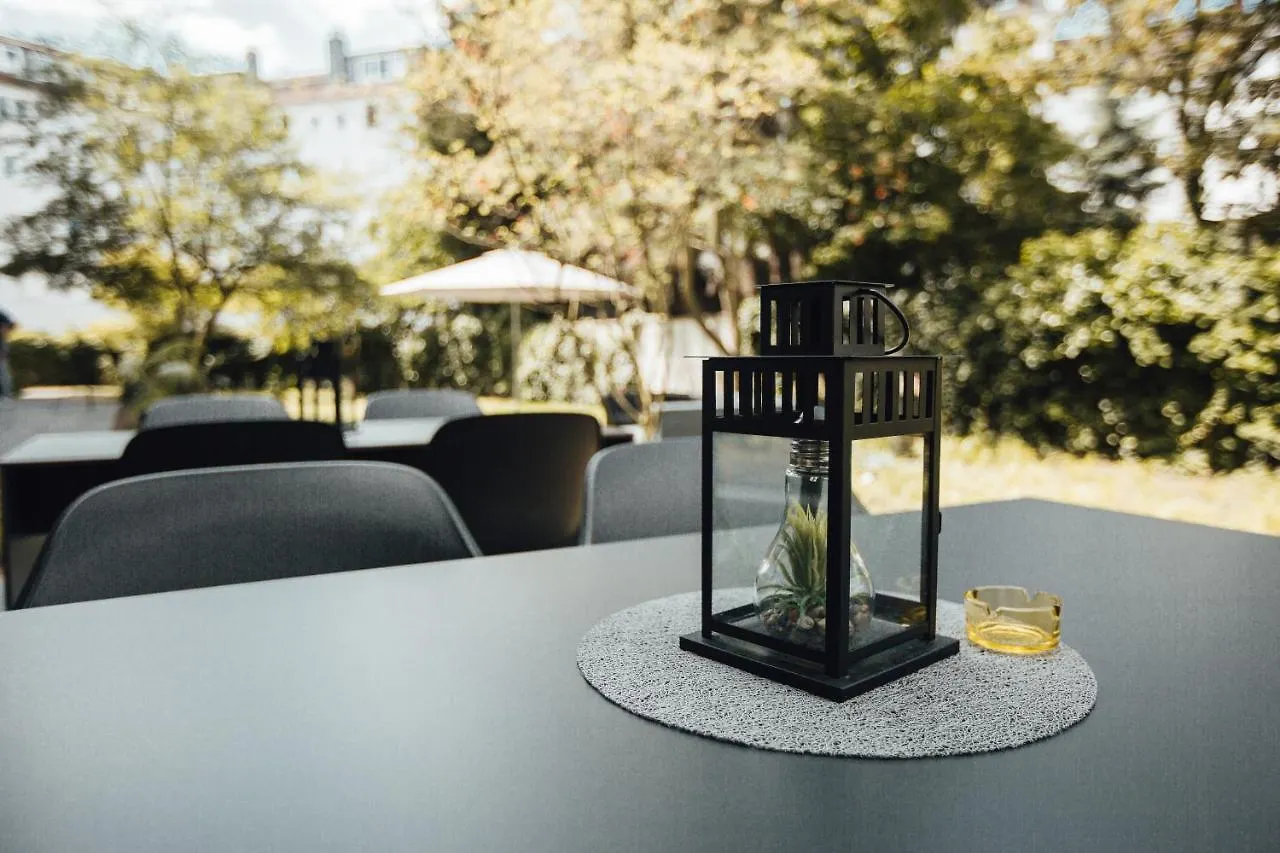 ****  Hk Hotel Duesseldorf City Germany